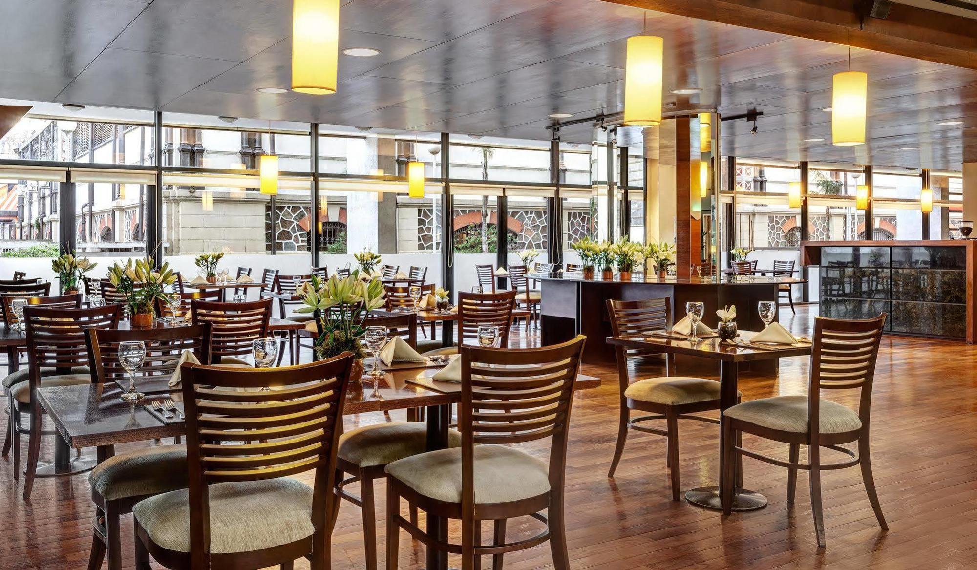 Four Points By Sheraton Montevideo Ngoại thất bức ảnh